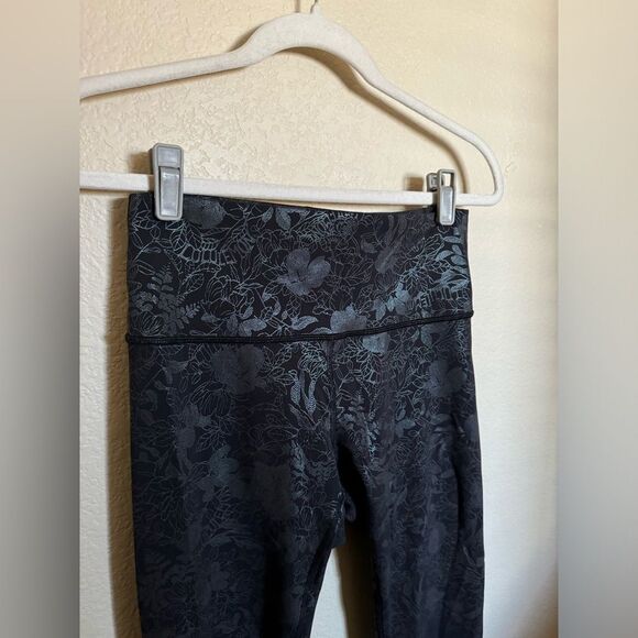 Lululemon Wunder Under HR Tight 28” Size 8 Shine Floral - Picture 5 of 10